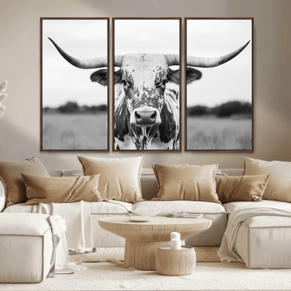 20272-MGV-CV-36X24-Highland Cow Wall Art – Black and White Western Longhorn Canvas Print, Farmhouse Living Room Decor Southwestern Animal Artwork for