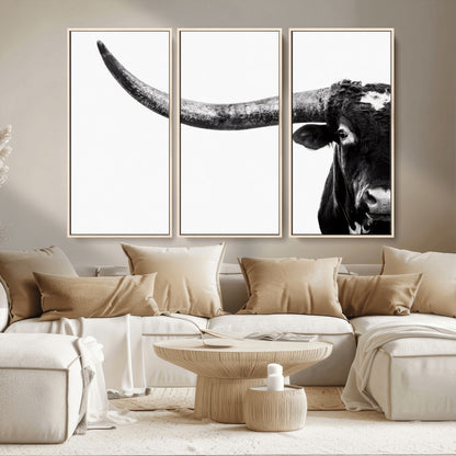 31699-MGV-CV-36X24-Longhorn Wall Art – Black and White Texas Longhorn Cow Canvas Print, Rustic Western Farmhouse Artwork for Living Room, Bedroom or