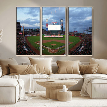 44631-MGV-CV-36X24-Oracle Park Stadium Wall Art Canvas Print, Framed San Francisco Giants Art Picture Print, Giants Stadium Field Perfect Sports Room