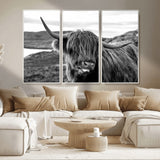 83810-MGV-CV-36X24-Highland Cow Wall Art – Black and White Highland Cattle Print, Rustic Farmhouse Animal Decor for Living Room or Office