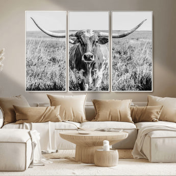 77320-MGV-CV-36X24-Texas Longhorn Wall Art – Black and White Western Cattle Canvas Print, Rustic Farmhouse Animal Photography Decor for Living Room,