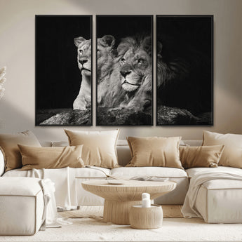 80013-MGV-CV-36X24-Lion and Lioness Wall Art – Black and White Wildlife Photography Canvas Print, African Safari Animal Decor for Office, Bedroom