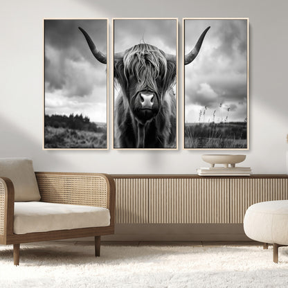 17924-MGV-FC-48X32-3P_Natural-Highland Cow Wall Art – Black and White Rustic Longhorn Cattle Canvas Print, Farmhouse Animal Photography Decor for Country Home