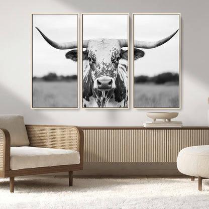 20272-MGV-CV-36X24-Highland Cow Wall Art – Black and White Western Longhorn Canvas Print, Farmhouse Living Room Decor Southwestern Animal Artwork for
