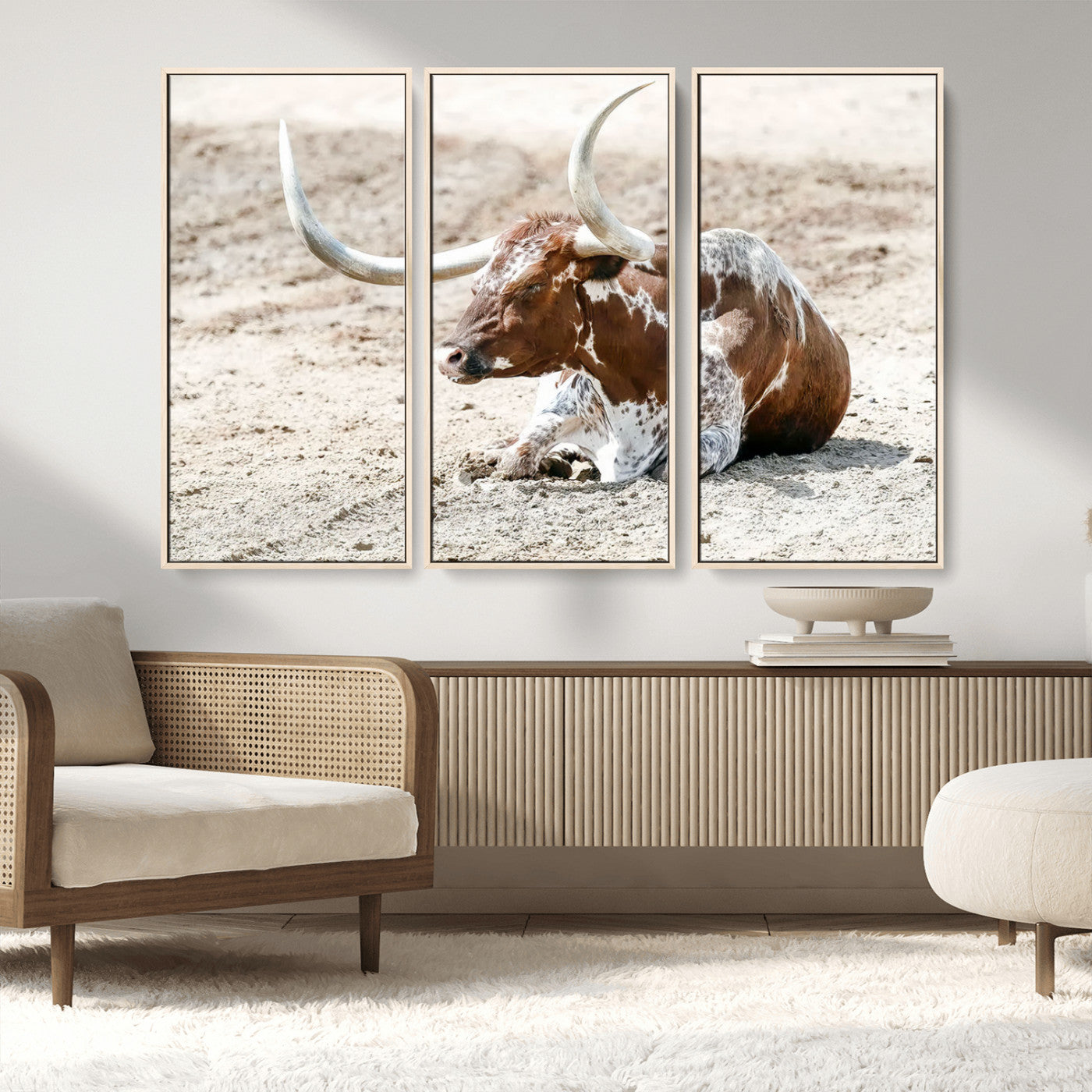 89096667-MGV-CV-36X24-Texas Longhorn Wall Art – Rustic Western Canvas Print, Cattle Photography Decor for Ranch House, Living Room, Office, Man Cave