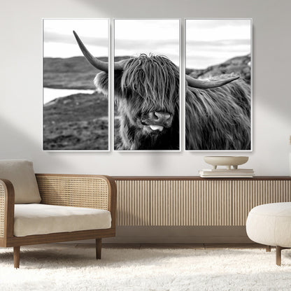 83810-MGV-CV-36X24-Highland Cow Wall Art – Black and White Highland Cattle Print, Rustic Farmhouse Animal Decor for Living Room