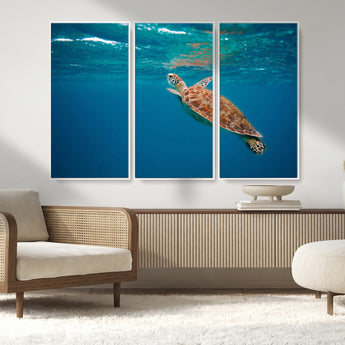 91440-MGV-CV-36X24-Sea Turtle Wall Art – Ocean Turtle Canvas Print, Underwater Marine Life Decor for Living Room, Office, Beach House or Bathroom