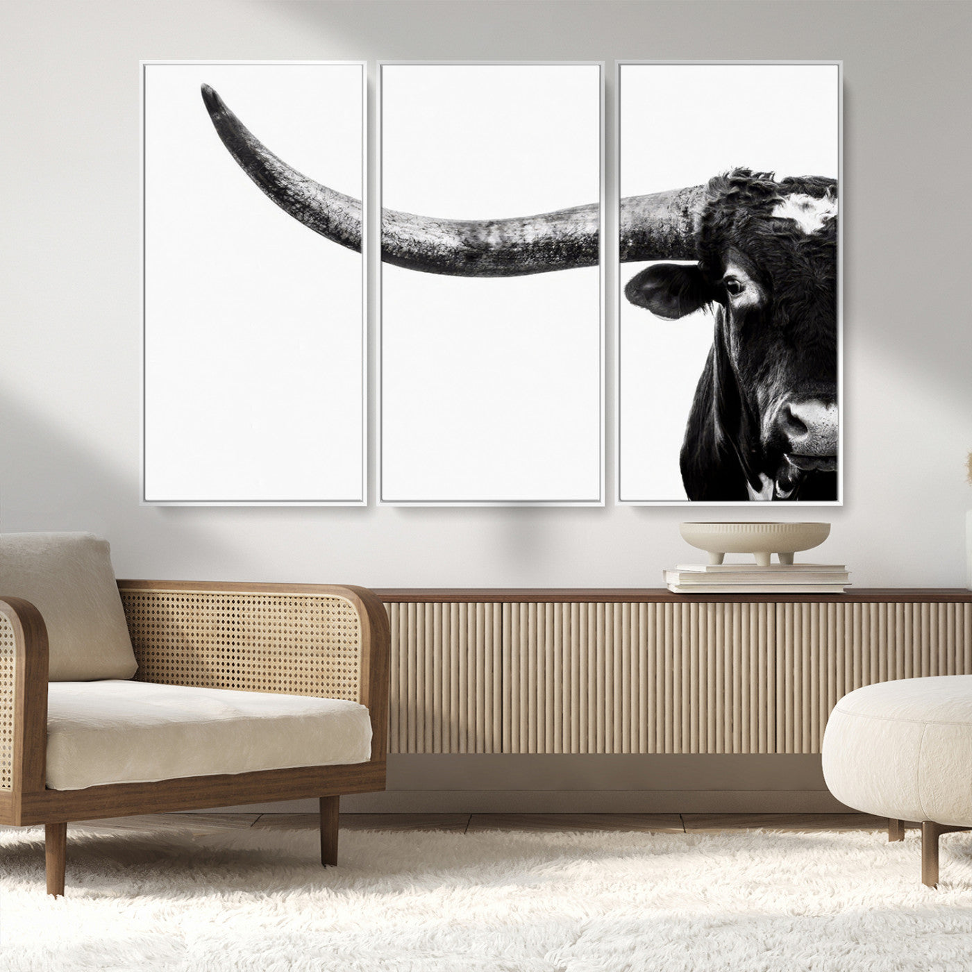 31699-MGV-CV-36X24-Longhorn Wall Art – Black and White Texas Longhorn Cow Canvas Print, Rustic Western Farmhouse Artwork for Living Room, Bedroom or
