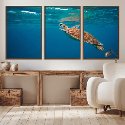 91440-MGV-CV-36X24-Sea Turtle Wall Art – Ocean Turtle Canvas Print, Underwater Marine Life Decor for Living Room, Office, Beach House or Bathroom