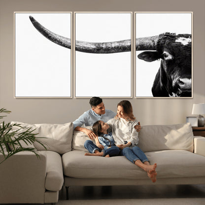31699-MGV-CV-36X24-Longhorn Wall Art – Black and White Texas Longhorn Cow Canvas Print, Rustic Western Farmhouse Artwork for Living Room, Bedroom or