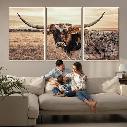 95745718-MGV-CV-36X24-Texas Longhorn Wall Art – Western Cattle Photography Canvas Print, Rustic Ranch Animal Artwork Country Farmhouse Decor for Living