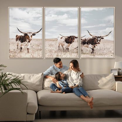 65621083-MGV-CV-36X24-Texas Longhorn Wall Art – Rustic Western Cattle Canvas Print, Southwestern Ranch Photography Decor for Living Room, Office,