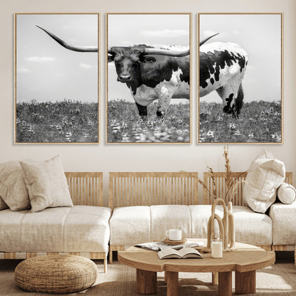 83785-MGV-CV-36X24-Texas Longhorn Wall Art Canvas Print, Framed Horned Bull Art Picture Print, Monochrome Cattle Perfect Rustic Western Decor Artwork