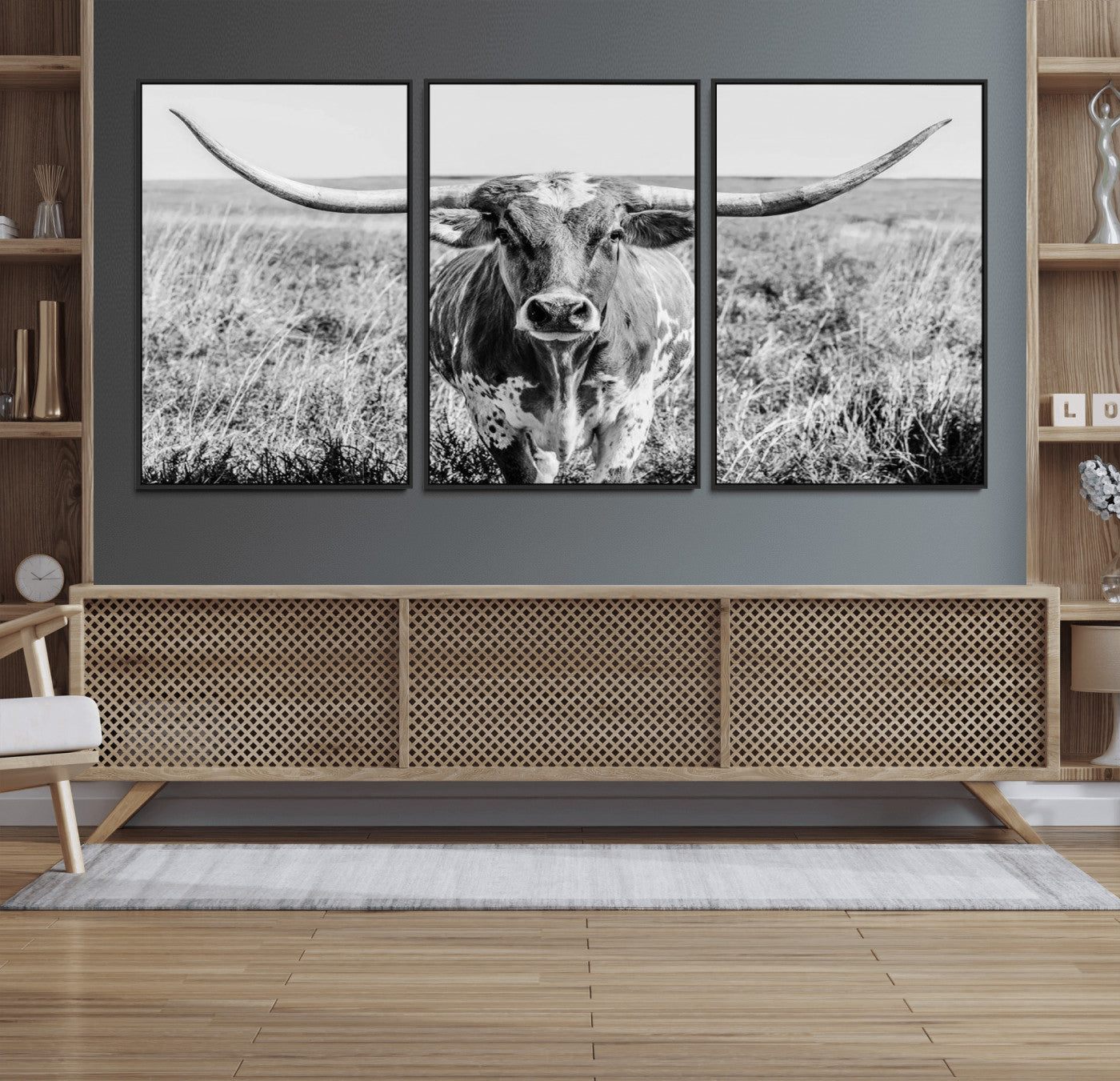 77320-MGV-CV-36X24-Texas Longhorn Wall Art – Black and White Western Cattle Canvas Print, Rustic Farmhouse Animal Photography Decor for Living Room,