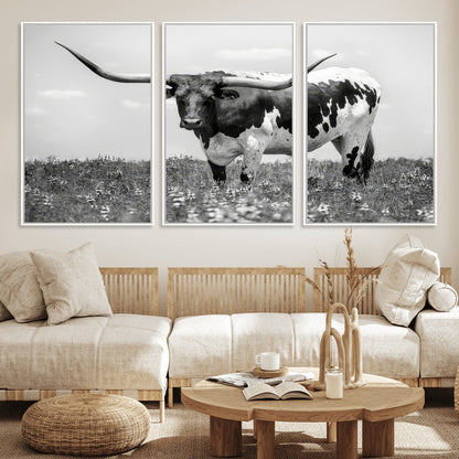 83785-MGV-CV-36X24-Texas Longhorn Wall Art Canvas Print, Framed Horned Bull Art Picture Print, Monochrome Cattle Perfect Rustic Western Decor Artwork