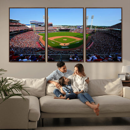 90998-MGV-CV-36X24-Baseball Stadium Wall Art – Canvas Print Day Game Field Packed Crowd Bright Blue Sky Sports Photography, Classic Decor for Game