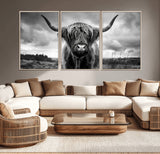 17924-MGV-CV-36X24-Highland Cow Wall Art – Black and White Rustic Longhorn Cattle Canvas Print, Farmhouse Animal Photography Decor for Country Home