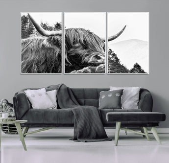 61570-MGV-CV-36X24-Highland Cow Wall Art – Black and White Scottish Bull Canvas Print, Rustic Farmhouse Animal Decor for Living Room, Bedroom, or