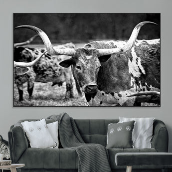 15425553-MGV-CV-36X24-Western Wall Art – Longhorn Cattle Black and White Canvas Print, Rustic Ranch Photography Decor for Bedroom, Living Room, Office,