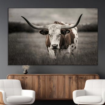69238-MGV-CV-36X24-Longhorn Bull Wall Art – Rustic Black and White Texas Cattle Canvas Print, Western Farmhouse Animal Photography for Living Room,