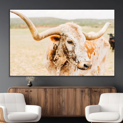 21060648-MGV-CV-36X24-Texas Longhorn Wall Art Canvas Print, Framed Speckled Cow Art Picture Print, Rustic Bull Perfect Rustic Western Decor Artwork