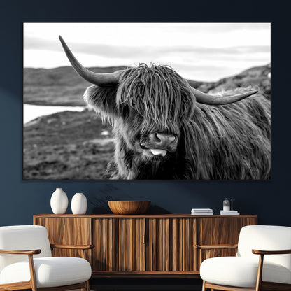 83810-SEG-FC-51X34_Oversize_Oversize-Highland Cow Wall Art – Black and White Highland Cattle Print, Rustic Farmhouse Animal Decor for Living Room or Office