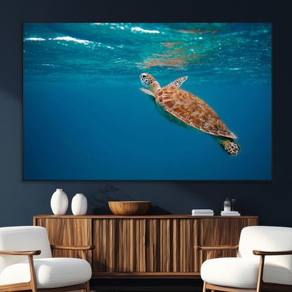 91440-MGV-CV-36X24-Sea Turtle Wall Art – Ocean Turtle Canvas Print, Underwater Marine Life Decor for Living Room, Office, Beach House or Bathroom
