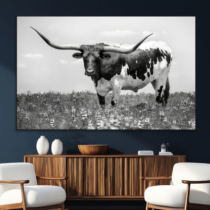 94709-SEG-FC-51X34_Oversize_Oversize-Texas Longhorn Wall Art – Black and White Bull Photography Canvas Print, Western Farmhouse Wall Decor for Living Room, Office or