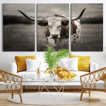 69238-MGV-CV-36X24-Longhorn Bull Wall Art – Rustic Black and White Texas Cattle Canvas Print, Western Farmhouse Animal Photography for Living Room,