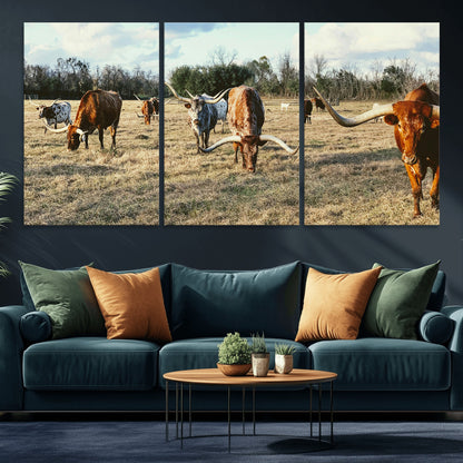 39144651-MGV-CV-36X24-Texas Longhorns Wall Art Canvas Print, Framed Rustic Farm Scene Art Picture Print, Western Cattle Perfect Rustic Farmhouse Decor