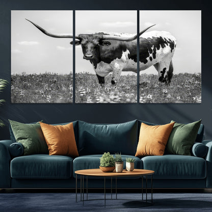 83785-MGV-CV-36X24-Texas Longhorn Wall Art Canvas Print, Framed Horned Bull Art Picture Print, Monochrome Cattle Perfect Rustic Western Decor Artwork