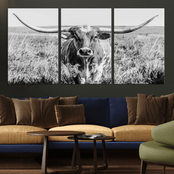 77320-MGV-CV-36X24-Texas Longhorn Wall Art – Black and White Western Cattle Canvas Print, Rustic Farmhouse Animal Photography Decor for Living Room,