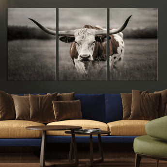 69238-MGV-CV-36X24-Longhorn Bull Wall Art – Rustic Black and White Texas Cattle Canvas Print, Western Farmhouse Animal Photography for Living Room,