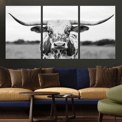 20272-MGV-CV-36X24-Highland Cow Wall Art – Black and White Western Longhorn Canvas Print, Farmhouse Living Room Decor Southwestern Animal Artwork for