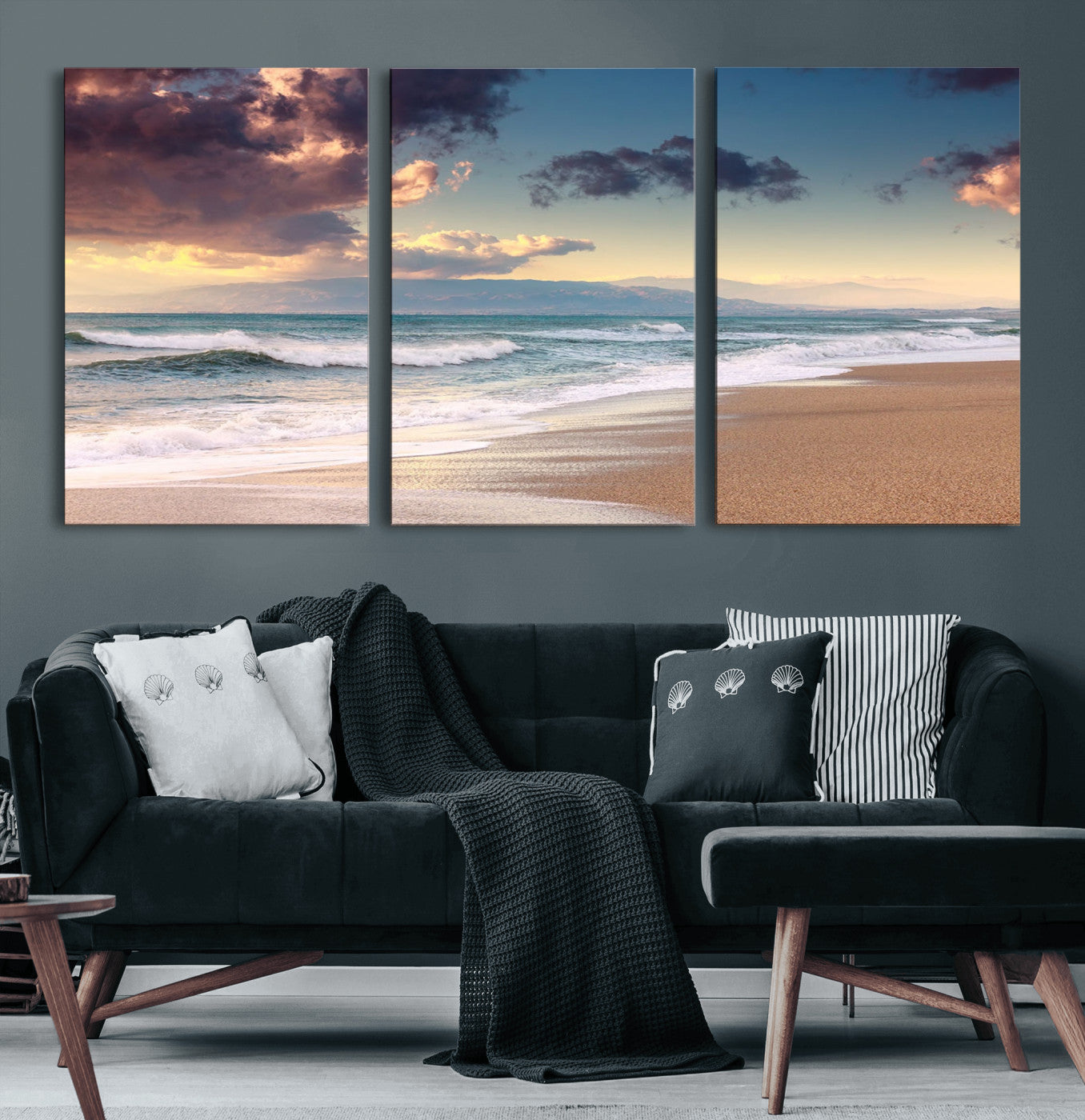 42253-MGV-CV-36X24-Serene Beach Waves Wall Art – Tranquil Ocean Horizon Canvas Print, Coastal Seascape Decor for Living Room or Office Wall