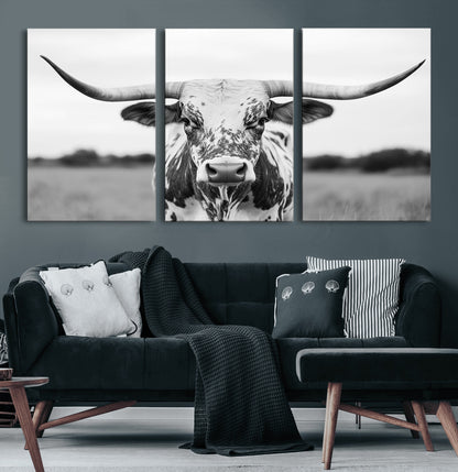 20272-MGV-CV-36X24-Texas Longhorn Wall Art – Black and White Cowboy Western Canvas Print, Rustic Farmhouse Cattle Photography Decor for Ranch, Barn