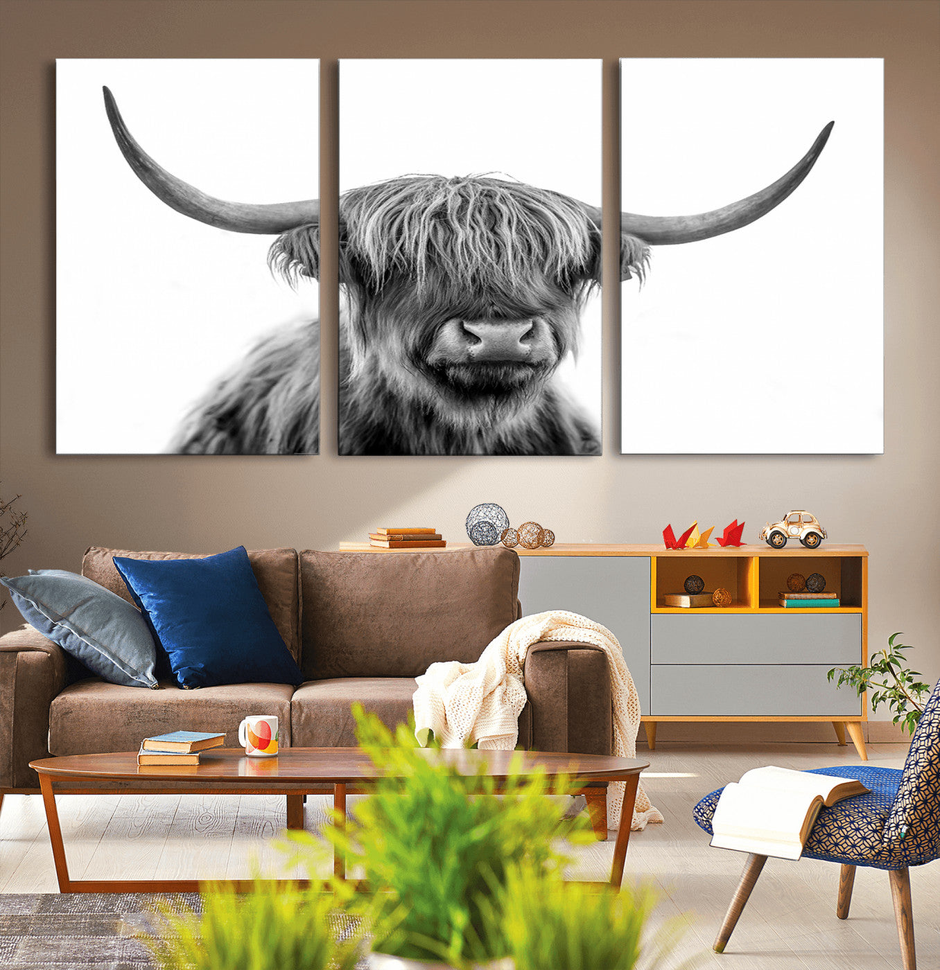 10123-MGV-CV-36X24-Black and White Highland Cow Wall Art – Modern Farmhouse Animal Print, Rustic Scottish Bull Canvas Decor for Living Room, Bedroom,
