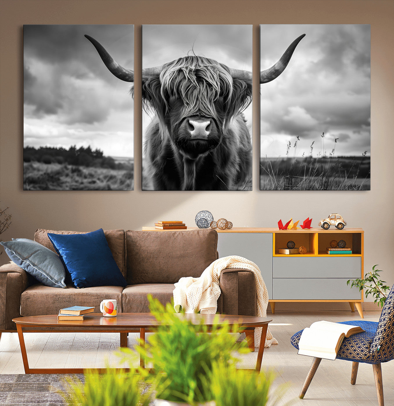 17924-MGV-CV-36X24-Highland Cow Wall Art – Black and White Rustic Longhorn Cattle Canvas Print, Farmhouse Animal Photography Decor for Country Home
