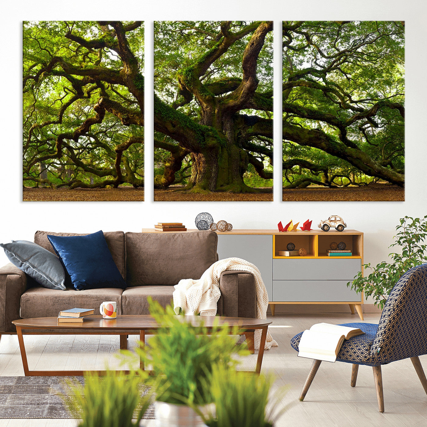 29407-MGV-CV-36X24-Ancient Oak Tree Wall Art – Majestic Nature Canvas Print, Large Tree Photography Decor for Living Room or Office