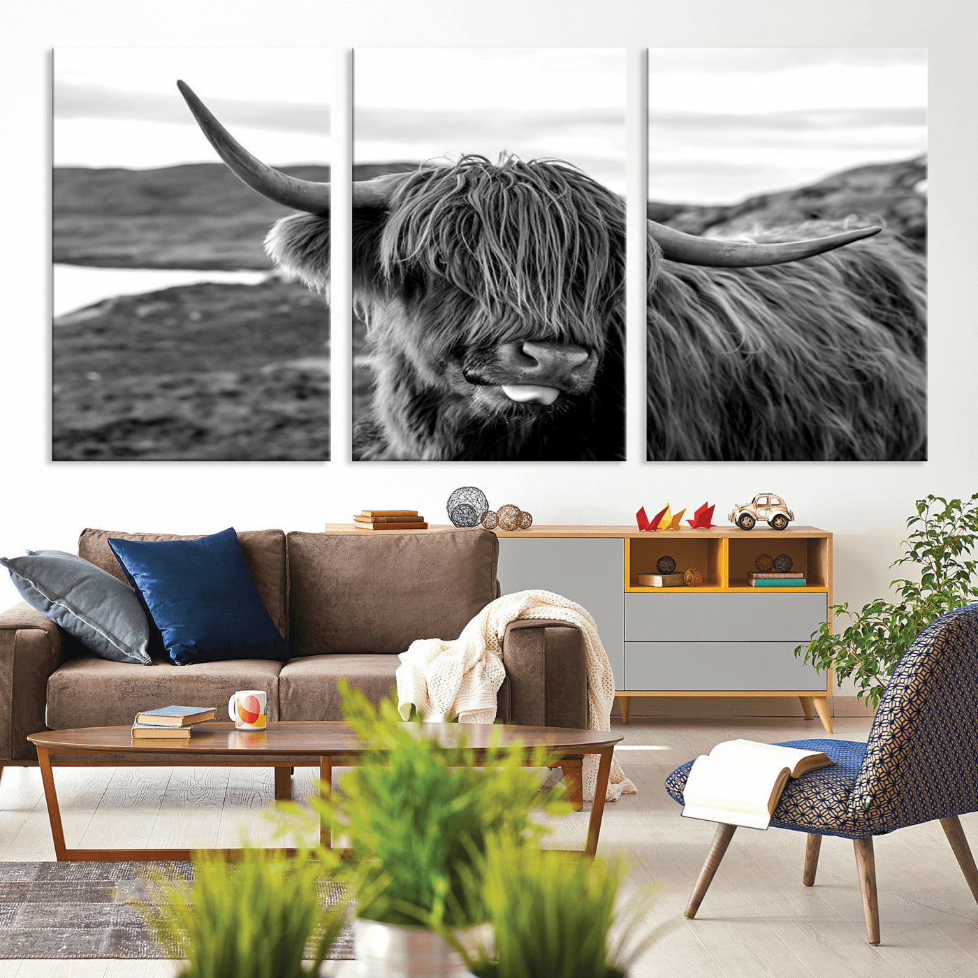 83810-MGV-CV-36X24-Highland Cow Wall Art – Black and White Highland Cattle Print, Rustic Farmhouse Animal Decor for Living Room