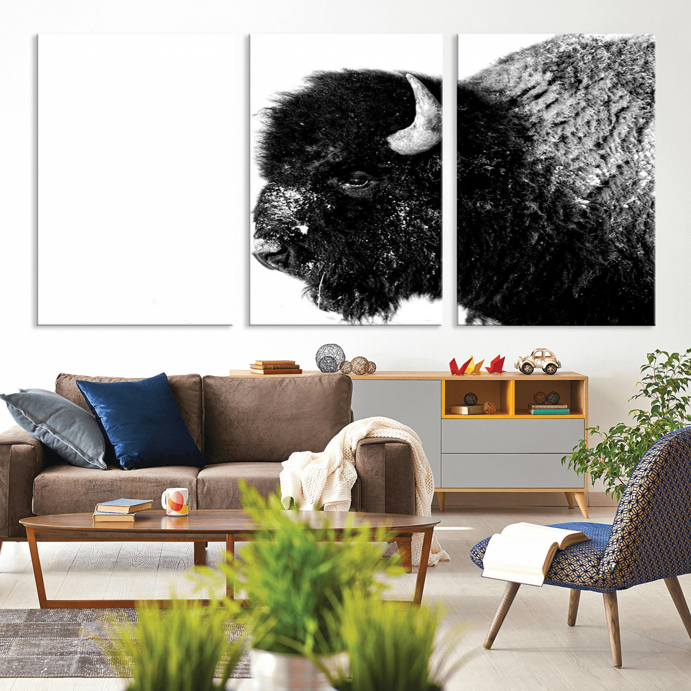 68780-MGV-CV-36X24-Bison Close-Up Wall Art – Black and White Buffalo Canvas Print, Rustic Wildlife Photography Decor for Living Room, Office, or