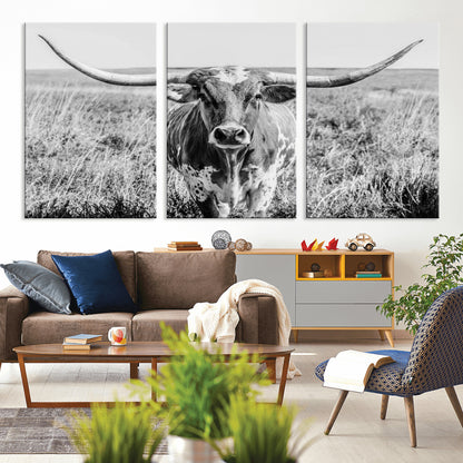 77320-MGV-CV-36X24-Texas Longhorn Wall Art – Black and White Western Cattle Canvas Print, Rustic Farmhouse Animal Photography Decor for Living Room,