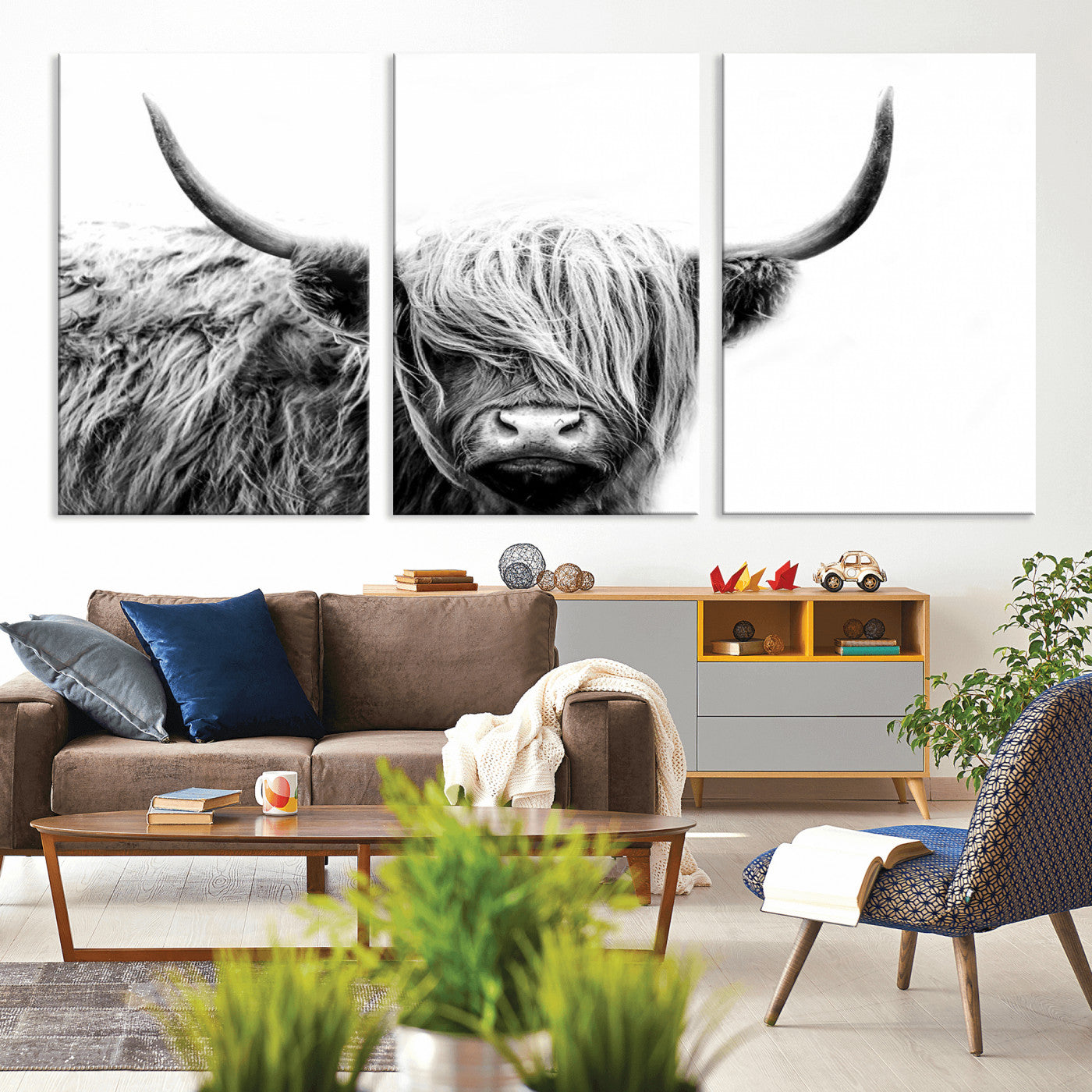 51957-MGV-CV-36X24-Highland Cow Wall Art – Black and White Scottish Highland Bull Canvas Print, Rustic Farmhouse Animal Decor for Living Room,