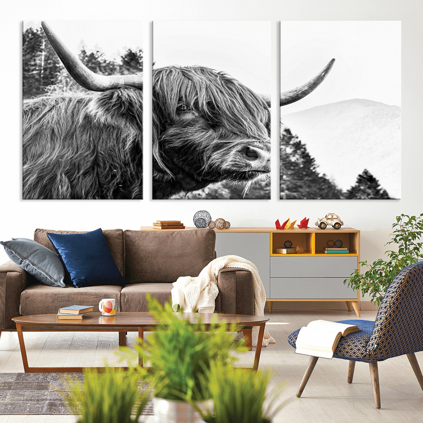 61570-MGV-CV-36X24-Highland Cow Wall Art – Black and White Scottish Bull Canvas Print, Rustic Farmhouse Animal Decor for Living Room, Bedroom, or
