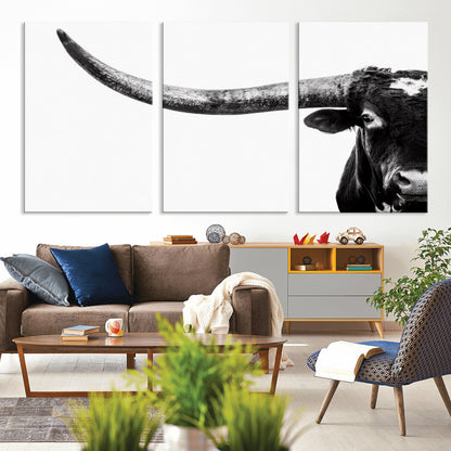 31699-MGV-CV-36X24-Longhorn Wall Art – Black and White Texas Longhorn Cow Canvas Print, Rustic Western Farmhouse Artwork for Living Room, Bedroom or