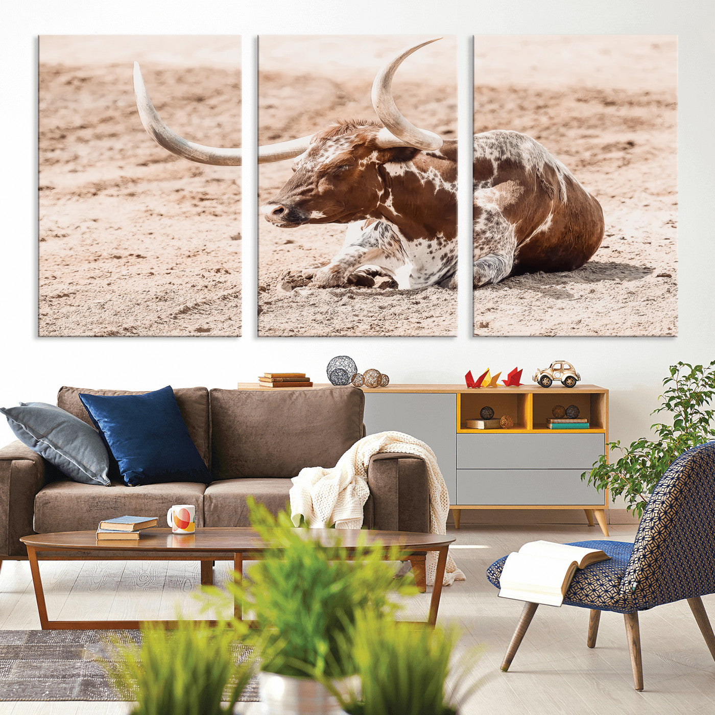 91248682-MGV-CV-36X24-Texas Longhorn Wall Art Canvas Print, Framed Resting Bull Art Picture Print, Spotted Cattle Perfect Rustic Western Decor Artwork