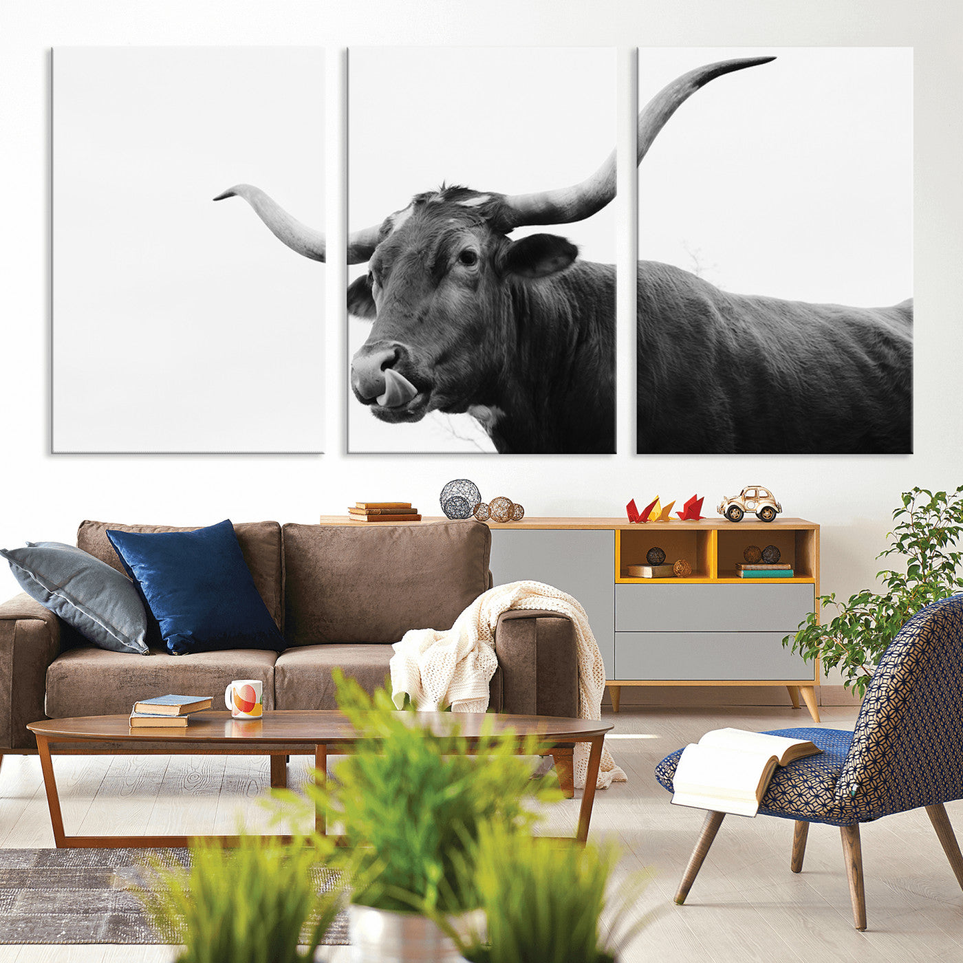 99244177-MGV-CV-36X24-Longhorn Photography Wall Art Canvas Print, Framed Western Cow Decor Art Picture Print, Black White Bull Perfect Modern Rustic