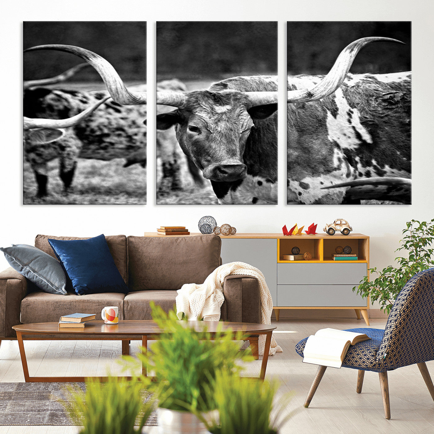 15425553-MGV-CV-36X24-Western Wall Art – Longhorn Cattle Black and White Canvas Print, Rustic Ranch Photography Decor for Bedroom, Living Room, Office,