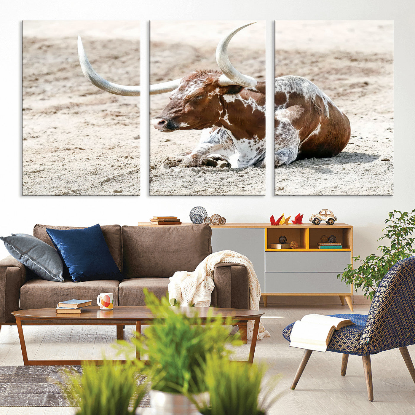 89096667-MGV-CV-36X24-Texas Longhorn Wall Art – Rustic Western Canvas Print, Cattle Photography Decor for Ranch House, Living Room, Office, Man Cave